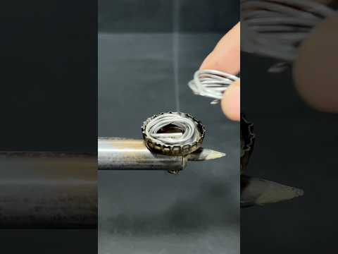 A creative way to replace the soldering iron tip using a metal bottle cap!#SmartIdeas #DIY