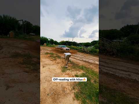 Try this creative off-roading transition with your car 🔥#creative #offroading #shorts #toyota