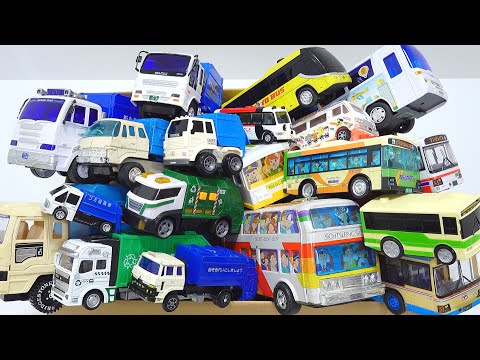 A miniature bus and garbage truck are running ☆ Check out how they run uphill!