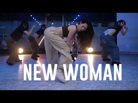 LISA - NEW WOMAN (ft. Rosalía) Choreography ZZIN