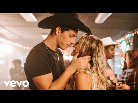 Ashley Cooke - back in the saddle (Official Music Video)
