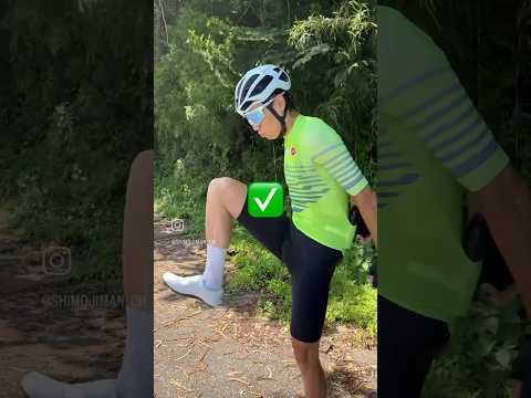 How to climb a short hill powerfully💥💥 #roadbike #cycling #power
