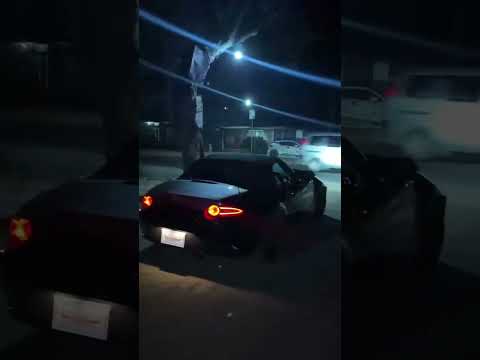 āϏāĻŦ āĻā§āώāϤāĻŋ āĻĒā§āϰāĻŖ āĻĻāĻŋāϤ⧠āĻĨāĻžāύāĻž āĻĨā§āĻā§ āĻāĻžāĻĄāĻŧāĻŋ āĻŦā§āϰ āĻāϰāϞāĻžāĻŽāĨ¤