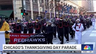Thousands turn out for Chicago's Thanksgiving Parade
