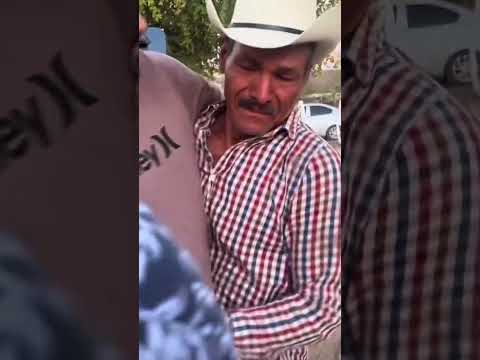 Ese momento en que llegas al rancho después de varios años un la usa se llama felicidad