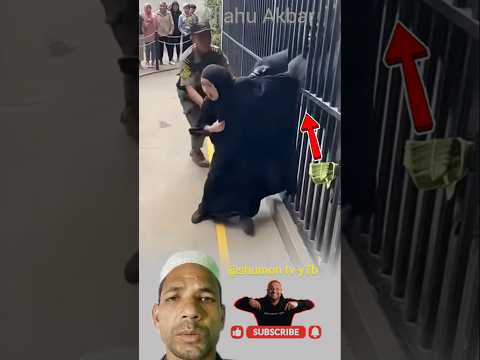 السجود ليس حركة جسد بل لحظة ترعب الأكوان وحين يلامس الجبين الأرض تُفتح أبواب