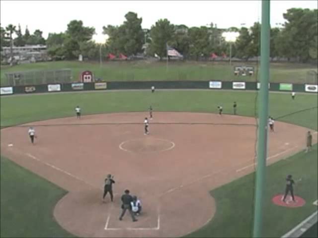 2014 CCCAA Softball State Championship - Game 4 SCCvCSM