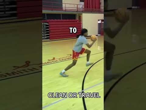 Squeaky Clean Move🧼🫧 #basketball #hoops #sports