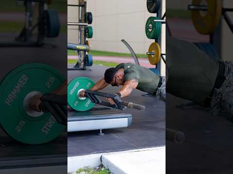 FUI A ENTRENAR A UN GYM MILITAR 🤯 - (dale like y suscríbete)