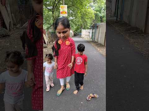 ye awaj akhir a kha se rahi h🤣🐸 #trending #funny #viral #shorts #thegeetagurjar #shortvideos