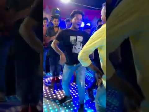 chhat per Soya tha bahanoi D.J पर जबरदस्त डांस Video पब्लिक दम हो गई #short ( #dancersunnyarya )