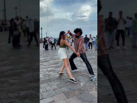 #monarita taking over on #gatewayofindia . #trishaontherocks in cinemas 21st June  #bigboxseries