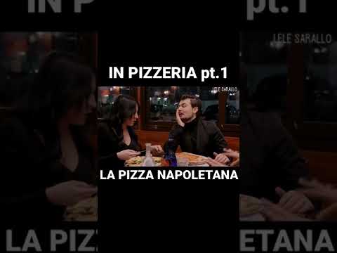In pizzeria pt.1 🍕 La pizza napoletana #pizza #shorts
