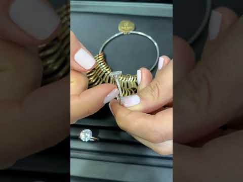 Education: Getting the Perfect Ring Size