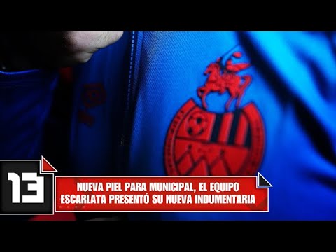 Nueva piel para Municipal, el equipo escarlata presentó su nueva indumentaria