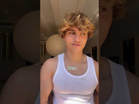 What do you choose? 🍆 #gayman #gay #gayfacts #lgbt #loveislove #bi #bottom #sex #long