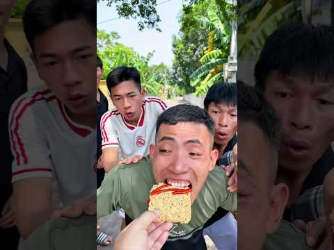 Mì Ăn Liền Kinh Hoàng – Chàng Trai Khiến Cả Khu Phố Hoảng Sợ 😱#ĐồĂn #ThửThách