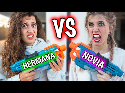 Competición NOVIA vs HERMANA PEQUEÑA!! (Si pierdes SALTAS a la PISCINA!!) – ¿Quién me conoce más?