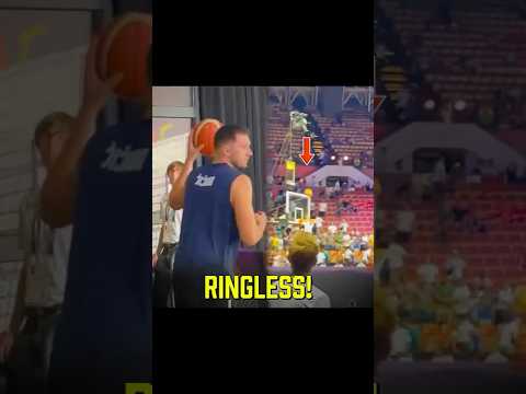PINALAGAN ni Luka ang Baseline shot ni Curry! 😱  #nba