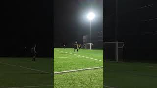 Muy serca de ser un golazo #goles