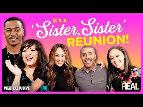 It’s a ‘Sister, Sister’ Reunion: Tia, Tamera, Marques, Jackée & RonReaco Reunited!