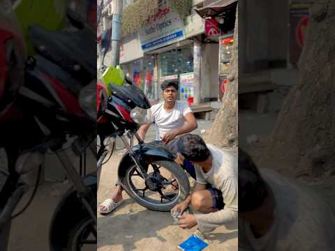 বড় ভাই রা কি এমনি হয়? 🥲 #emotional #viral #public #foryou #shorts #reels #tiktok
