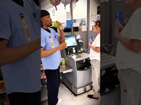 Walmart asks strangers for help😇😇 #foryou #socialexperiment