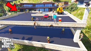 Franklin and Shinchan Build A New Garage for Car Showroom in GTA 5