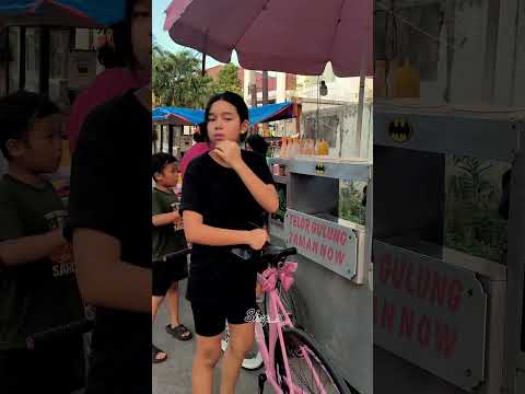 beli telur gulung evelyn