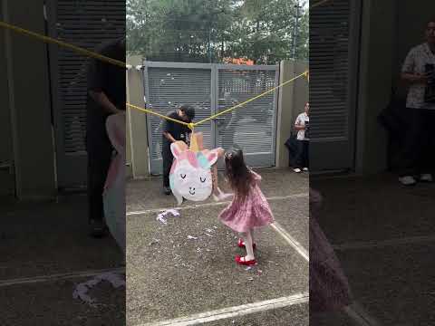 Kima y la piñata 🙊