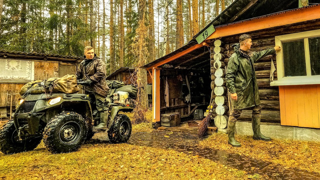 Эта находка в лесу шокировала нас! Ночь в чужом доме - таёжная изба спустя 50 лет - лесные 2021