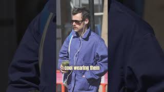 If Harry Styles is wearing wired headphones, we’re wearing wired them. Presented by @planetfitness