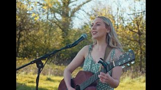 Acoustic Cover 'You've Got the Love' performed by Shawney Henderson #scotland #livemusic #singer 