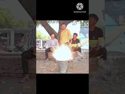 Garmi Mein FREE FIRE 🔥#comedy #funny #ytshorts @AMITFFComedy