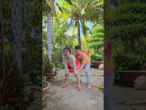 High jump game 😋🥰 funny couple 🤣😁#couple #funny #shorts