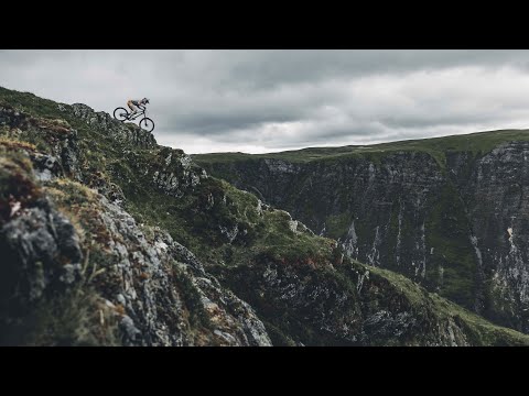 THE KNIFE EDGE