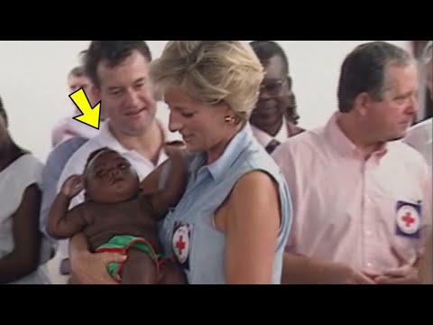 Princess Diana Tried To Hold This Baby, Immediately Gets Big Surprise!