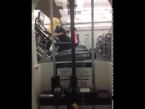 Amanda Bynes On An Elliptical: 11 Seconds Is More Than Enough!