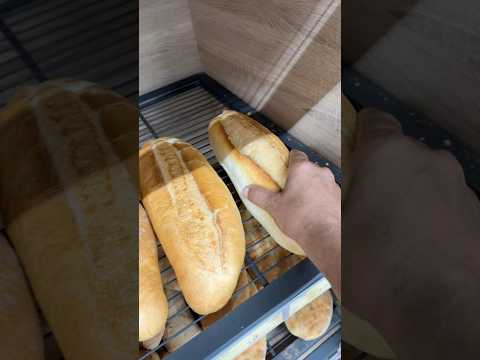 Ekmek almaya gittim oyuncak gördüm alamadım