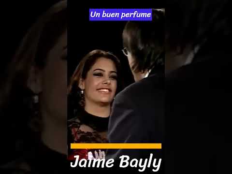 Un buen perfume con Jaime Bayly y Larisa Riquelme #viralvideo #perfume #bayly #comedia #seduccion