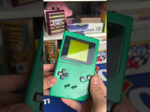 Unboxing a Green Nintendo GB! ๐ฉ #dkoldies #retrogamestore #shorts