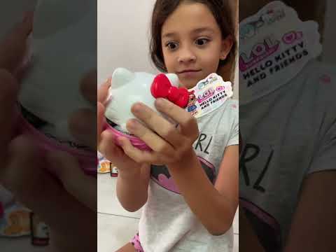 Abrindo LOL da Hello Kitty ☺️ #criança #maite #maya #hellokitty #lol