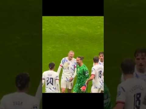 യെന്ത്ര തോക്ക്ന്ന് എന്ത് Italy 🥵#shorts #football #viralvideo