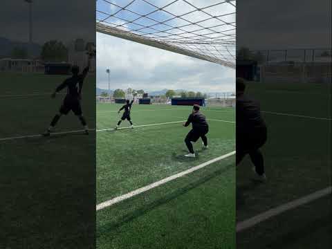 Reaksiyon CHALLENGE 🧤🔥 @gorkemsengun99  #keeper #football #futbol #goalkeeper #shorts