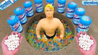 Coca Cola, Fanta, Stretch Armstrong, Pepsi, Sprite and Mentos In the big underground hole