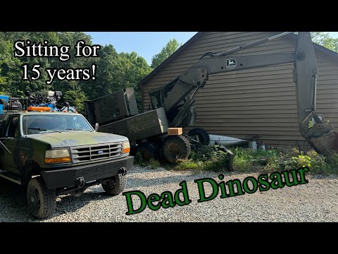 We try to revive a unique 40 year old John Deere 690CR US Air Force 6 wheeled excavator. So Cool!