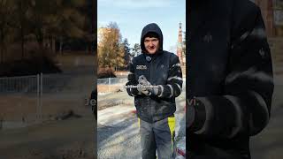 Nové video online dnes v 18:00. #automobile #excavator #construction #highwaydevelopment #humor #cat