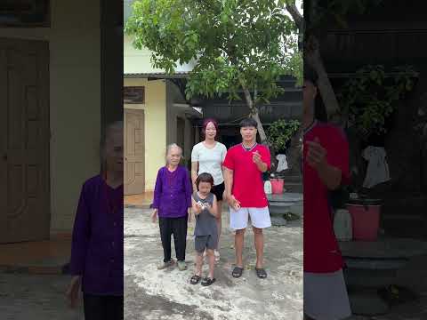 Bé Thối quê ghê