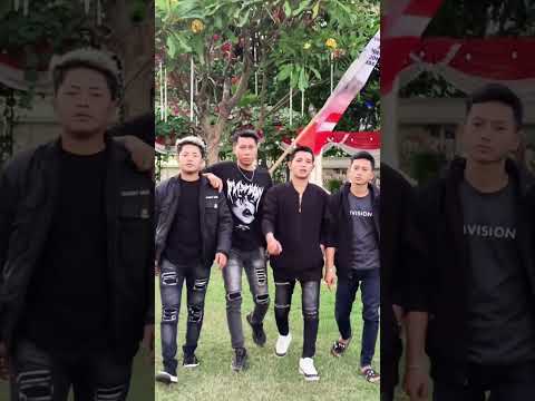 Kalian pilih tim mana