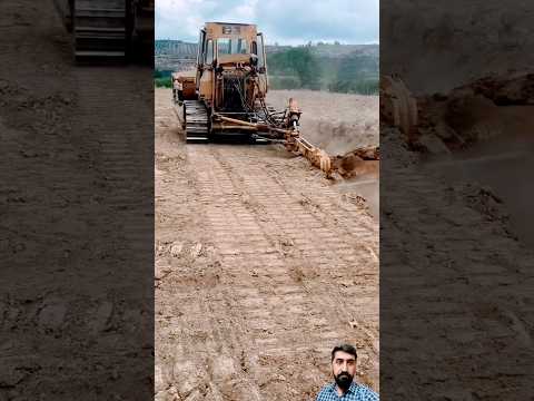 Ploughing Bulldozer || #youtubeshorts #machinery #heavyequipment #shortfeed